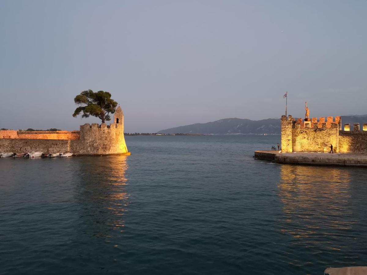Ecco Apartments I Nafpaktos Eksteriør billede